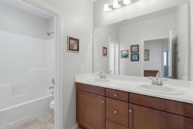 155 Rosewood Street, Fillmore, CA 93015