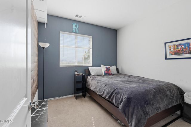 155 Rosewood Street, Fillmore, CA 93015