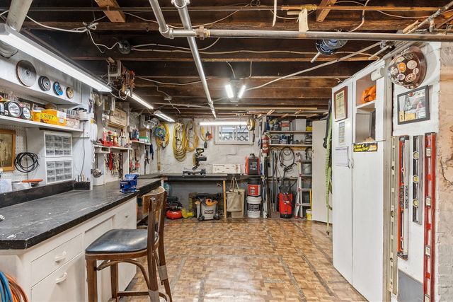 22 Lancaster Ave, Revere, MA 02151