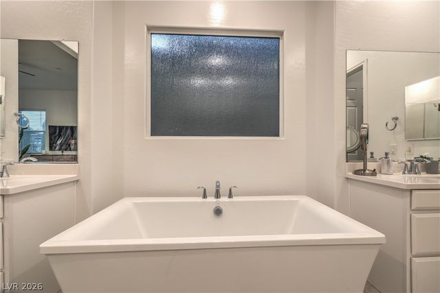 118 Reflection Cove Drive, Henderson, NV 89011