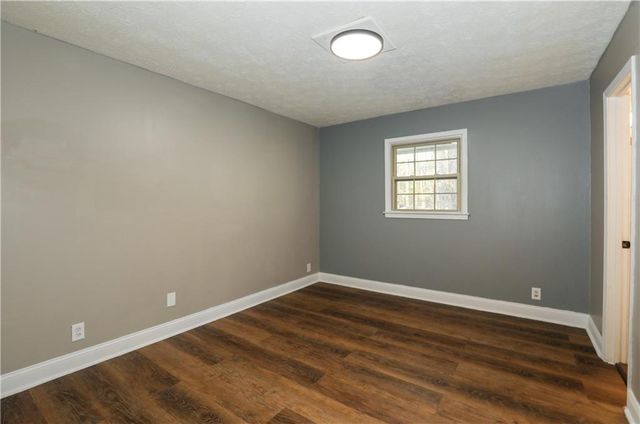 3052 Riviera Drive NE, Conyers, GA 30012