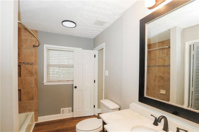 3052 Riviera Drive NE, Conyers, GA 30012