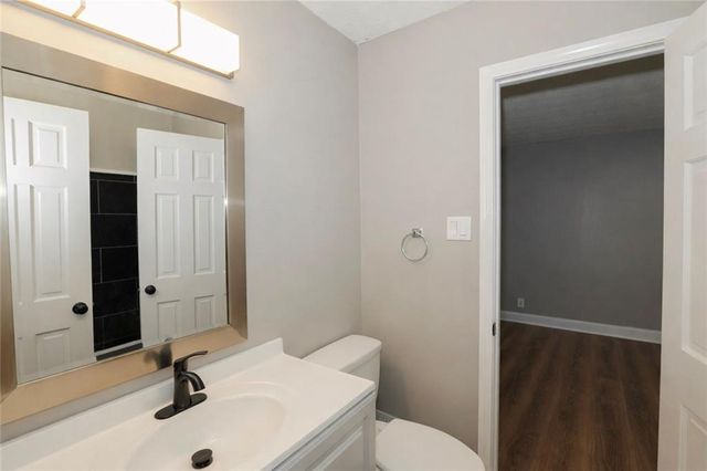 3052 Riviera Drive NE, Conyers, GA 30012