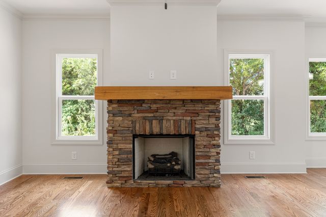 2191 Hunters Point Pike, Lebanon, TN 37087