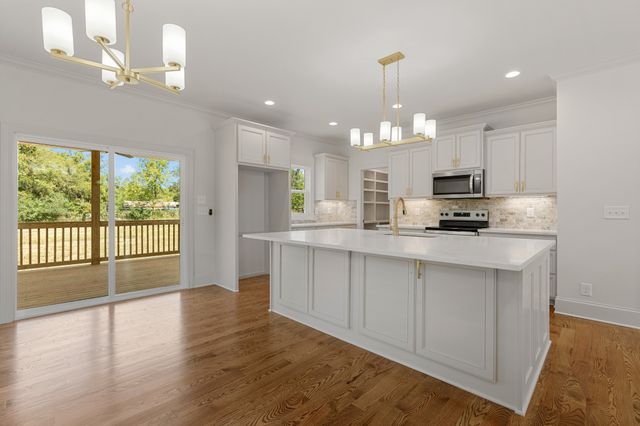 2191 Hunters Point Pike, Lebanon, TN 37087