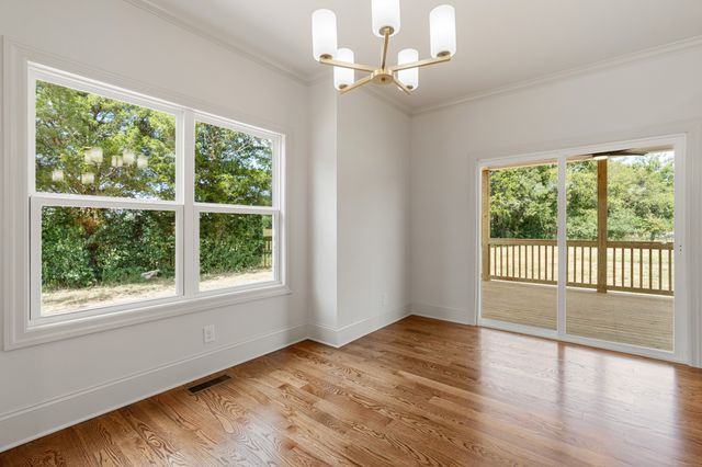 2191 Hunters Point Pike, Lebanon, TN 37087