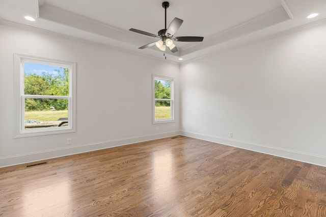 2191 Hunters Point Pike, Lebanon, TN 37087