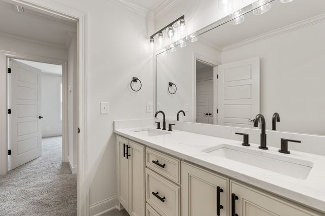 2191 Hunters Point Pike, Lebanon, TN 37087