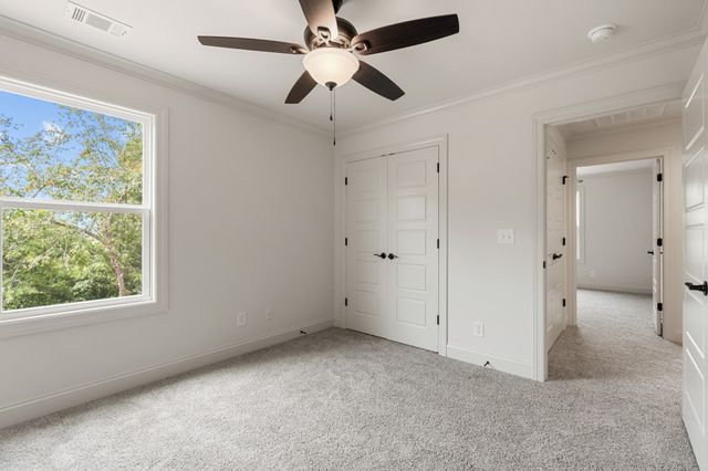 2191 Hunters Point Pike, Lebanon, TN 37087