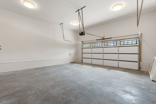 2191 Hunters Point Pike, Lebanon, TN 37087