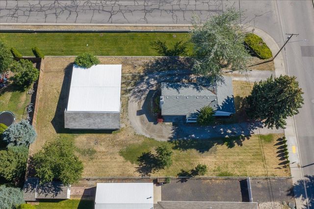 221 S Tshirley Rd, Spokane Valley, WA 99016
