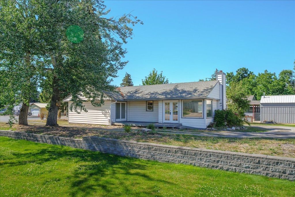 221 S Tshirley Rd, Spokane Valley, WA 99016 photo 2