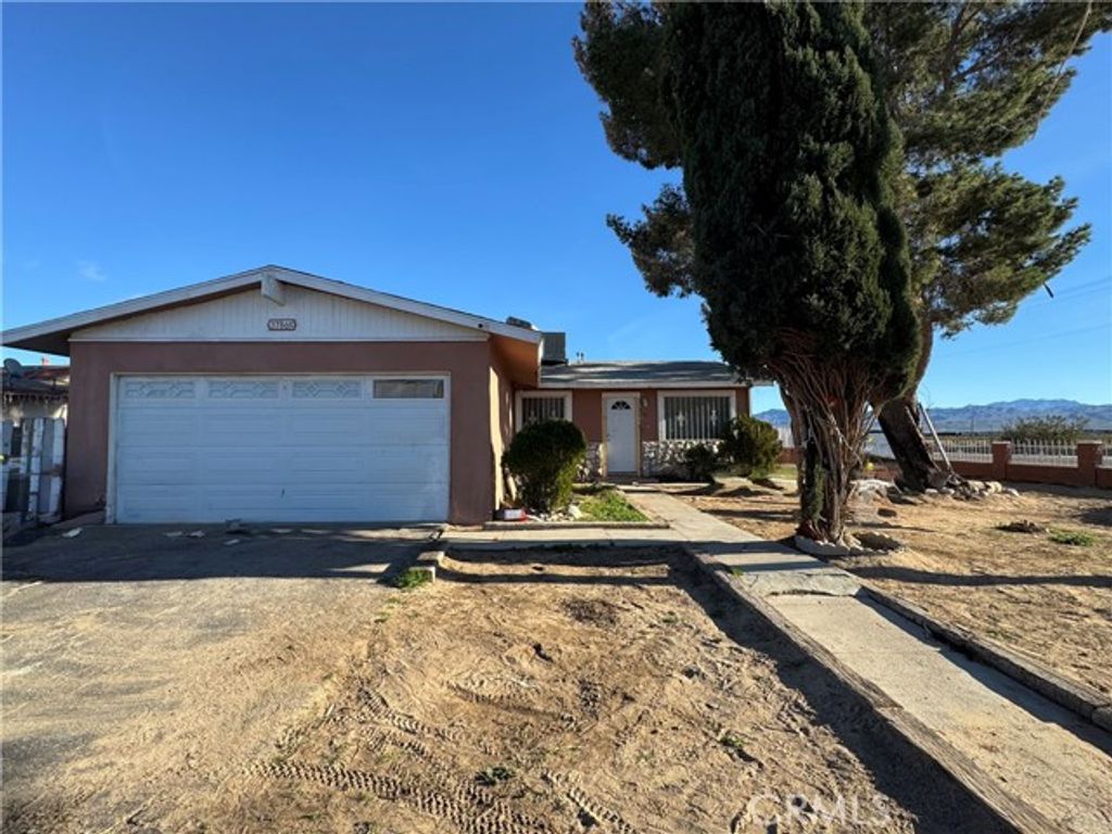 37869 Grandview Avenue, Yermo, CA 92398