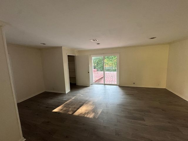 907 Valentine St, Dalton, GA 30720