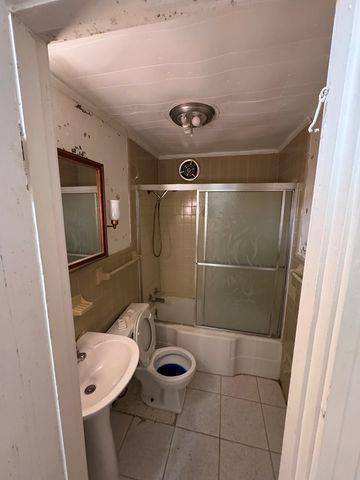 907 Valentine St, Dalton, GA 30720