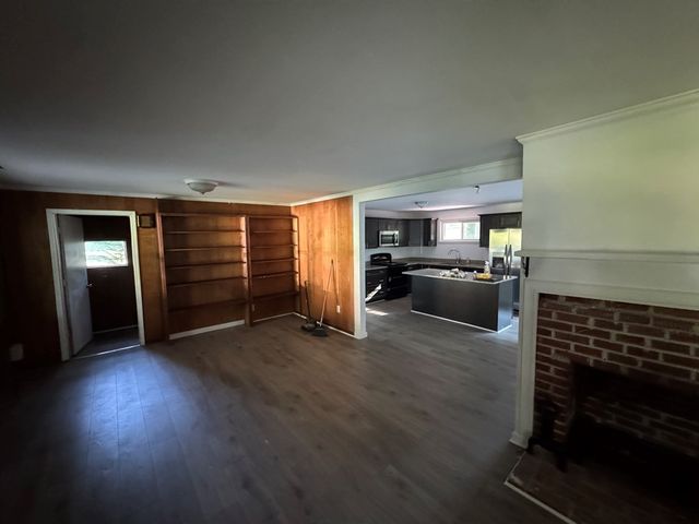 907 Valentine St, Dalton, GA 30720
