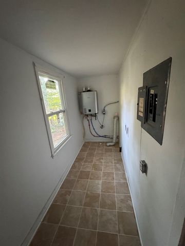 907 Valentine St, Dalton, GA 30720