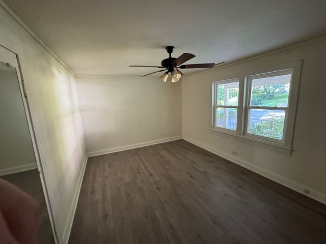 907 Valentine St, Dalton, GA 30720