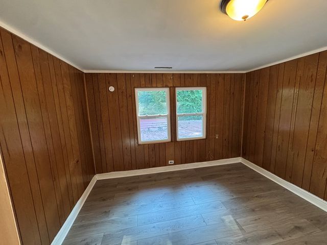 907 Valentine St, Dalton, GA 30720
