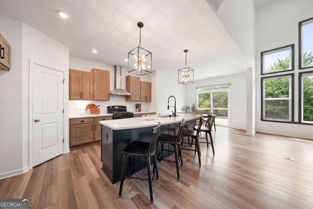 8150 Scenic Ridge Way, Cumming, GA 30107