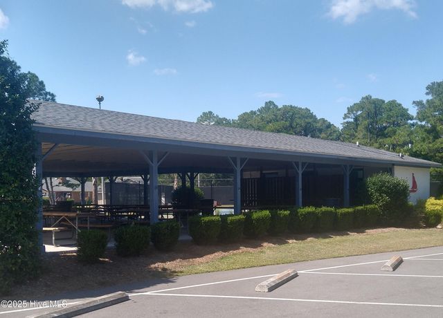 2102 Caracara Drive, New Bern, NC 28560