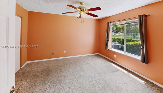 15780 SW 106th Ter 104, Miami, FL 33196