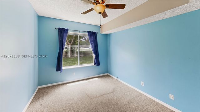 15780 SW 106th Ter 104, Miami, FL 33196