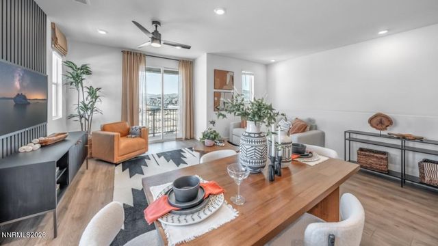 832 West End Street, Carson City, NV 89701