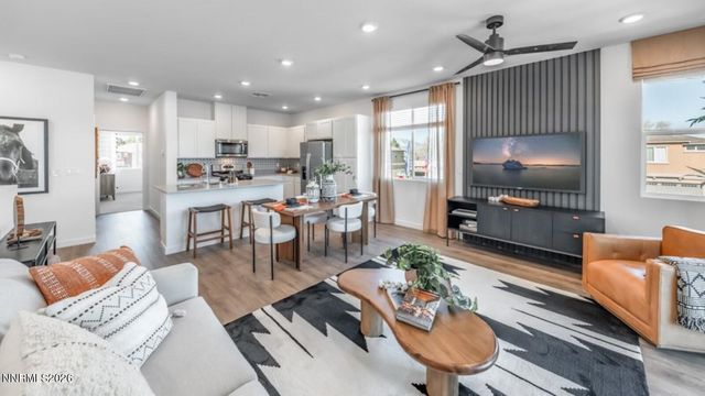 832 West End Street, Carson City, NV 89701
