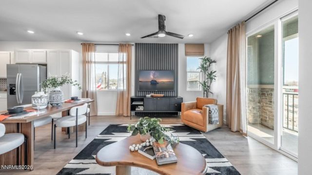 832 West End Street, Carson City, NV 89701