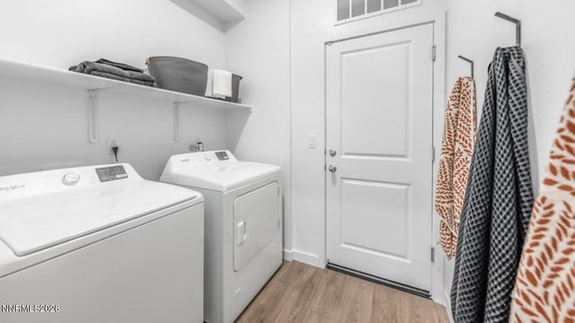 832 West End Street, Carson City, NV 89701