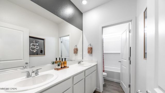 832 West End Street, Carson City, NV 89701