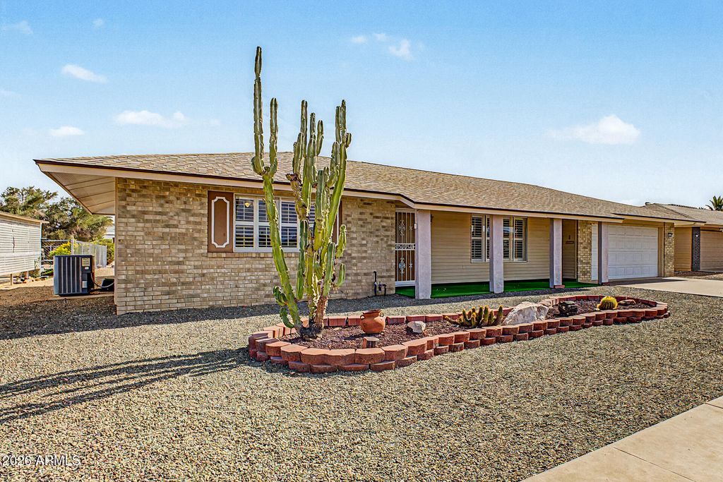 9213 W LONG HILLS Drive, Sun City, AZ 85351 — photo 2