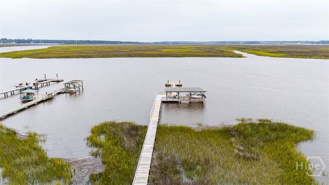 126 Shore Road, Savannah, GA 31419