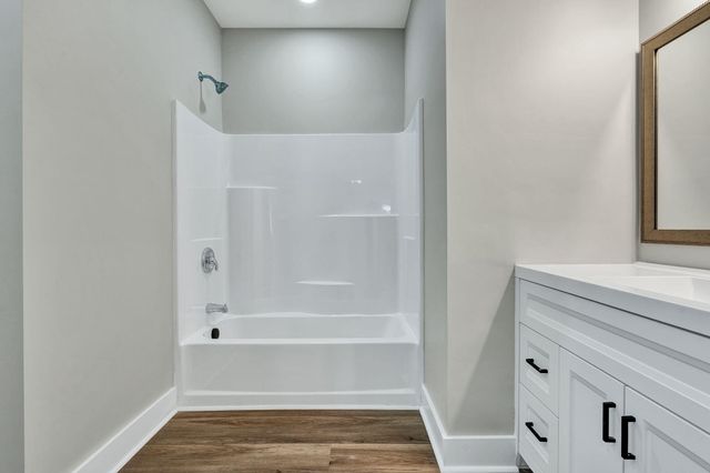 210 S Moore Road, Chattanooga, TN 37411
