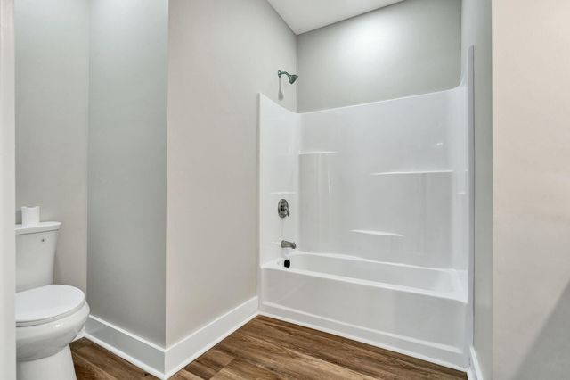 210 S Moore Road, Chattanooga, TN 37411