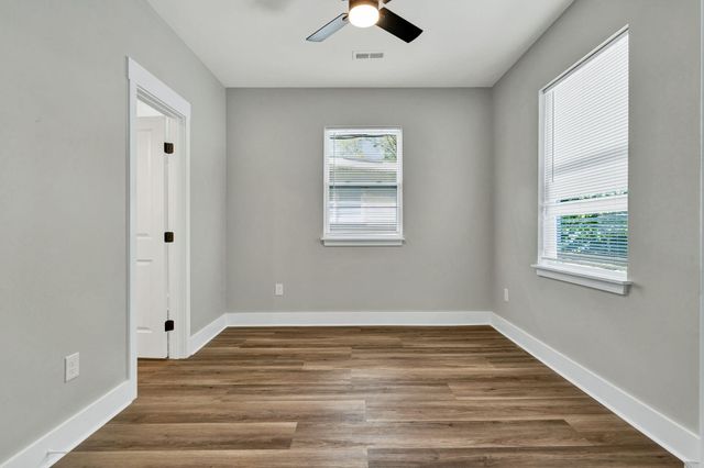 210 S Moore Road, Chattanooga, TN 37411