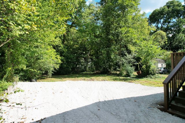 210 S Moore Road, Chattanooga, TN 37411