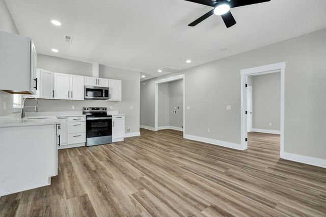 210 S Moore Road, Chattanooga, TN 37411