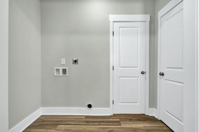210 S Moore Road, Chattanooga, TN 37411