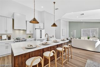 10987 Fieldfair DR, Naples, FL 34119