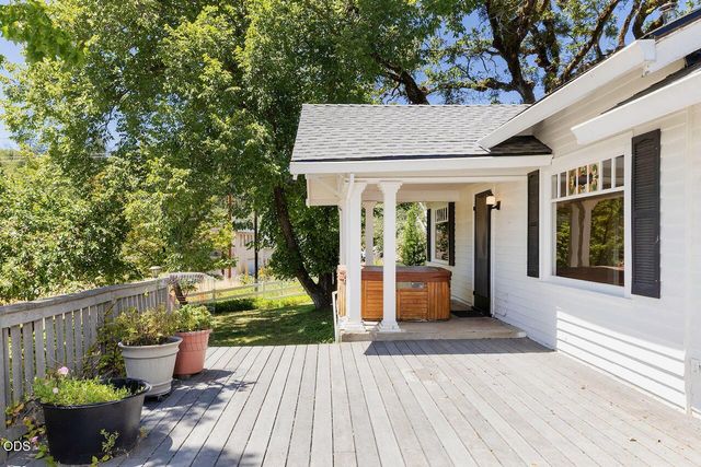 1361 Oxyoke Road, Grants Pass, OR 97526