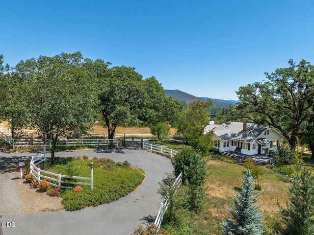 1361 Oxyoke Road, Grants Pass, OR 97526