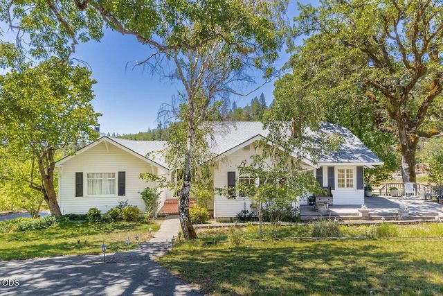 1361 Oxyoke Road, Grants Pass, OR 97526
