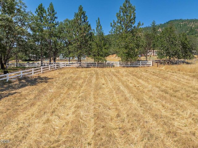 1361 Oxyoke Road, Grants Pass, OR 97526