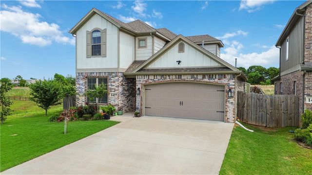 1427 Fifth Avenue, Lowell, AR 72745