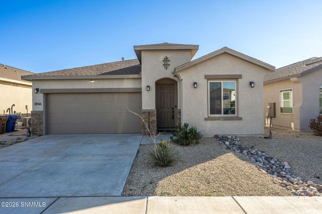 3846 Santa Alexandra Road, Las Cruces, NM 88012