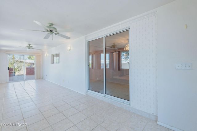 10675 N Kilimanjaro Avenue, Tucson, AZ 85737