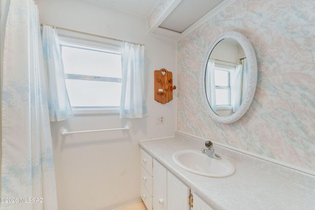 10675 N Kilimanjaro Avenue, Tucson, AZ 85737