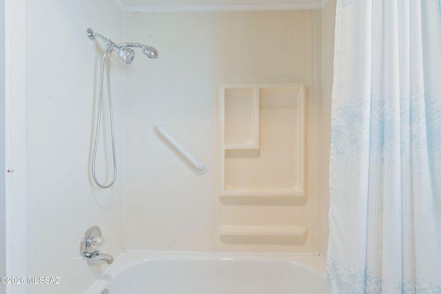 10675 N Kilimanjaro Avenue, Tucson, AZ 85737